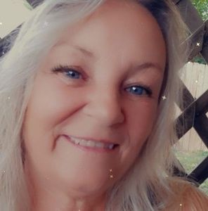 Meet your Posher, Shelia